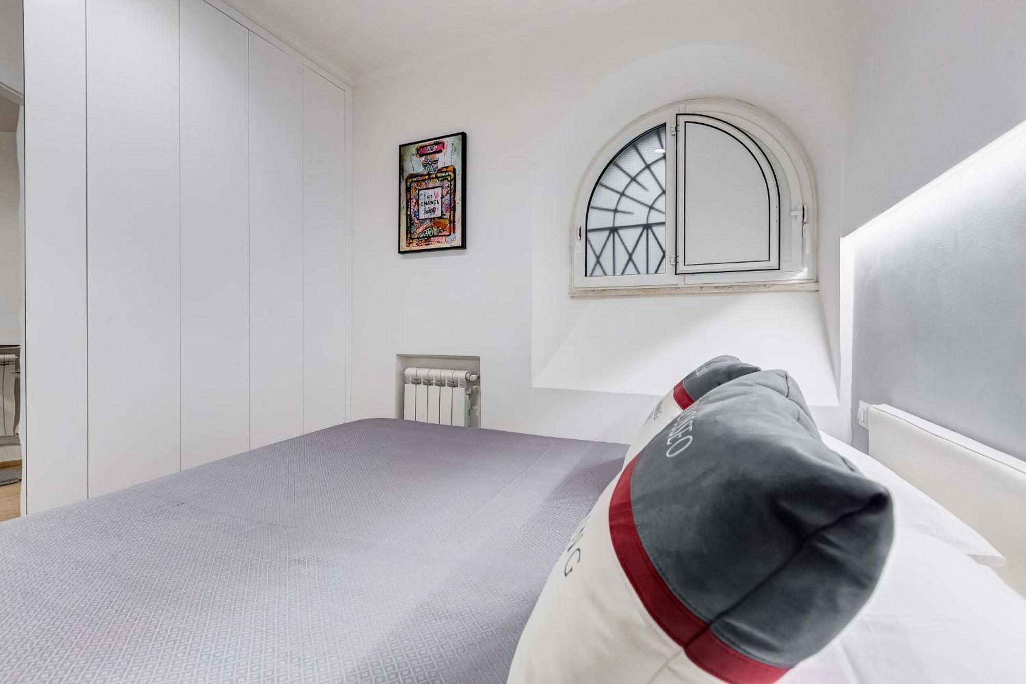 Colosseo Charming - Rione Monti - Colosseo Apartment Rome