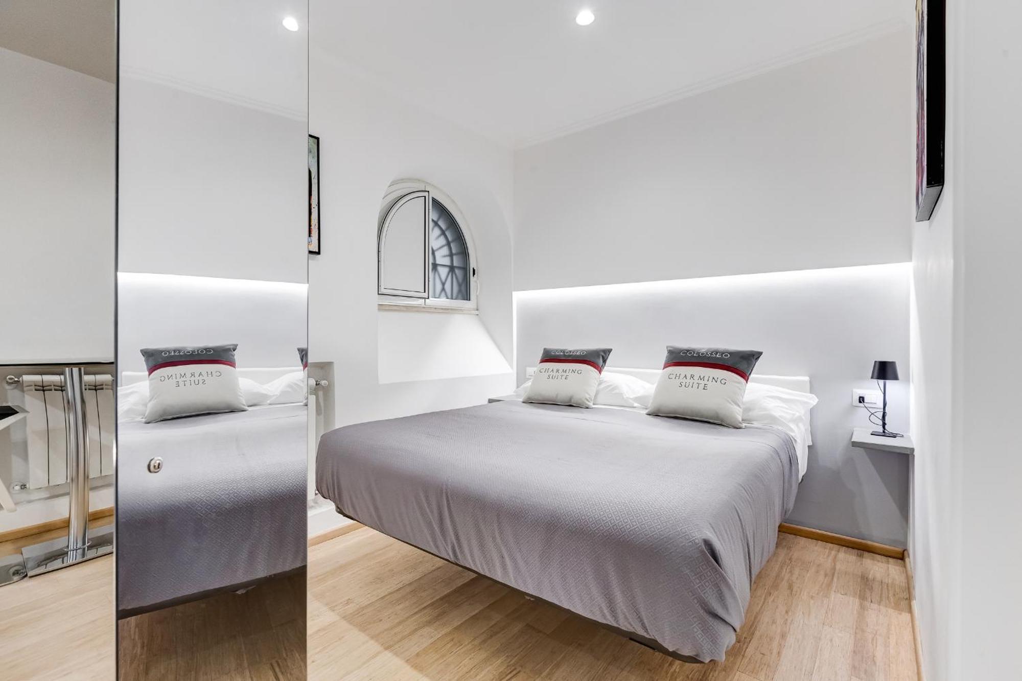 Colosseo Charming - Rione Monti - Colosseo Apartment Rome